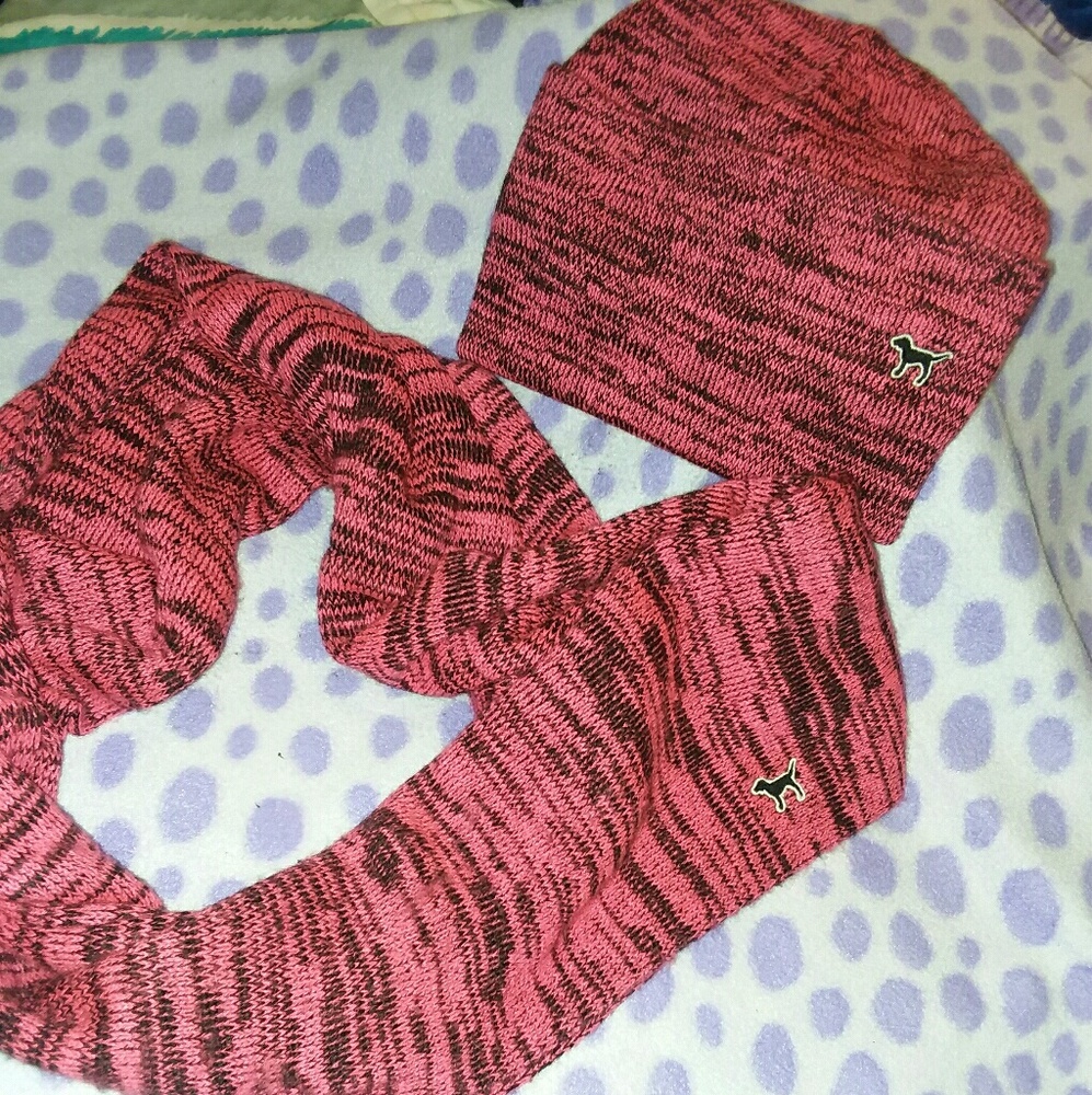 PINK - infinity scarf and beenie